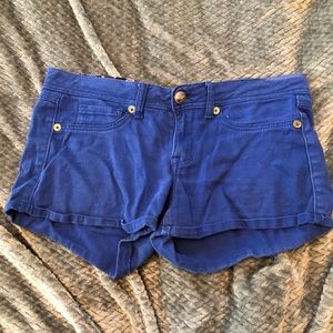 Blue Short-Shorts